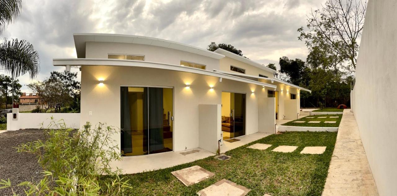 Tiny Houses En Asuncion. Zona Aeropuerto-Rakiura Luque Eksteriør billede